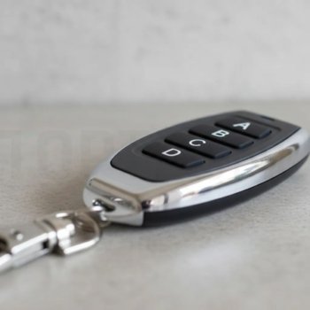 Transmisor para RXMCM-KIT4 cortinas metálicas.